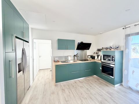   Maison plain-pied r�cente � Beauc� (35133) Maison - 3 pi�ce(s) - 81 m�