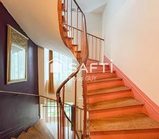  Maison � vendre 9 pi�ces 206 m�