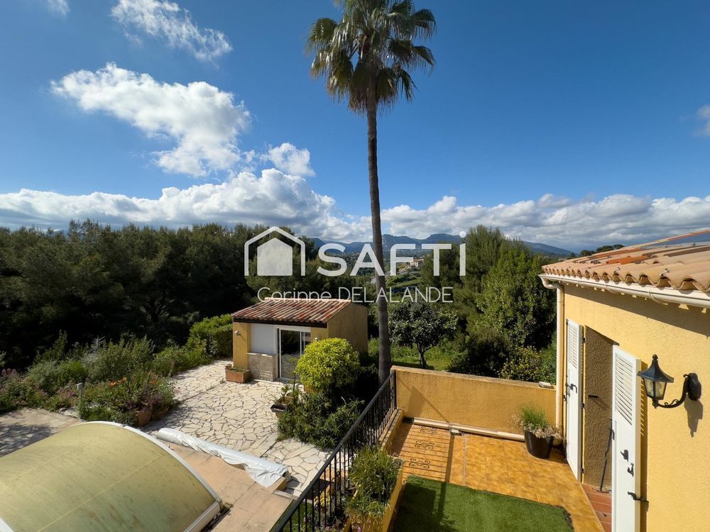 � vendre  Maison Saint-Laurent-du-Var (06700)