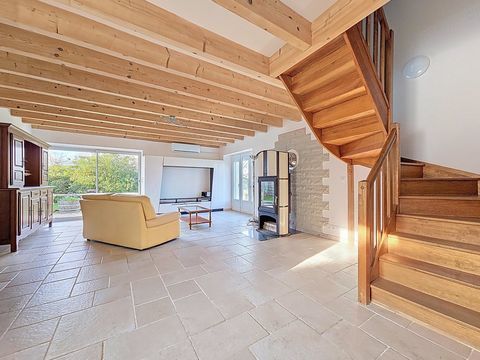   Charentaise r�nov�e 120 m� avec piscine � Retaud Maison - 5 pi�ce(s) - 120 m�