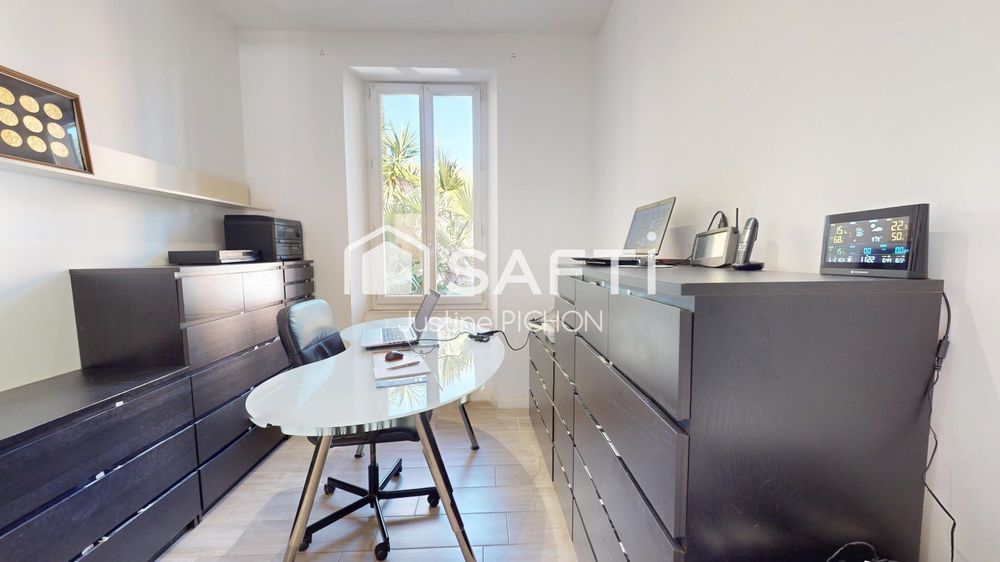 � vendre  Maison Hy�res (83400)