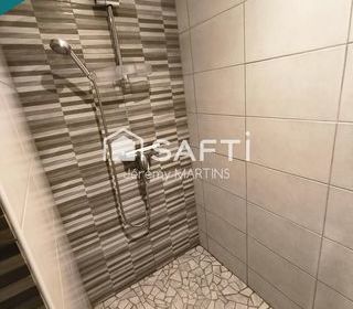  Immeuble � vendre 318 m�