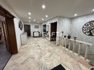  Maison � vendre 7 pi�ces 256 m�