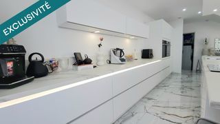  Maison � vendre 5 pi�ces 150 m�