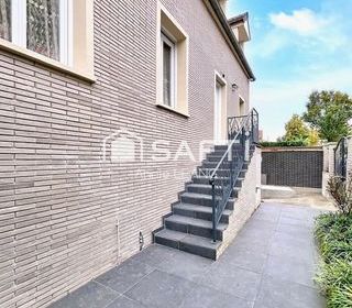  Maison � vendre 7 pi�ces 218 m�