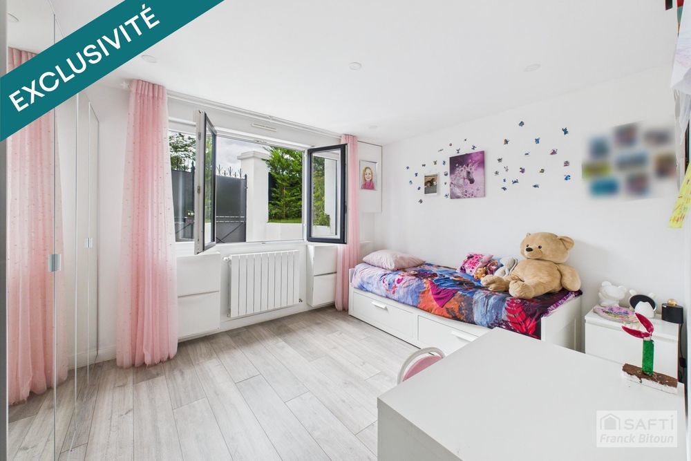 � vendre  Maison Courbevoie (92400)