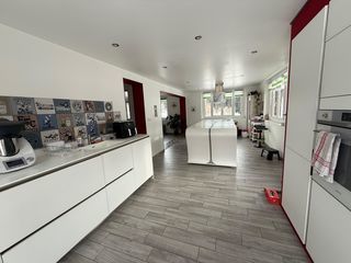  Maison � vendre 7 pi�ces 209 m�