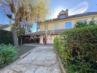  Maison � vendre 9 pi�ces 262 m�