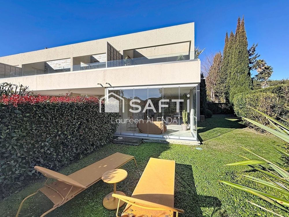 � vendre  Appartement Saint-Rapha�l (83700)