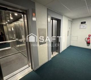  Immeuble � vendre 33 m�