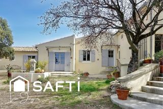  Maison � vendre 9 pi�ces 270 m�