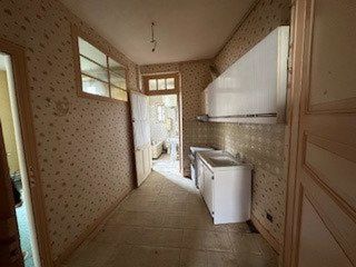  Immeuble � vendre 700 m�