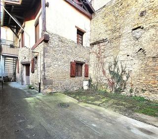  Immeuble � vendre 68 m�