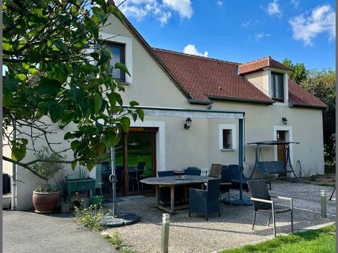   Long�re r�nov�e avec 4 chambres et SPA de Nage Maison - 7 pi�ce(s) - 228 m�