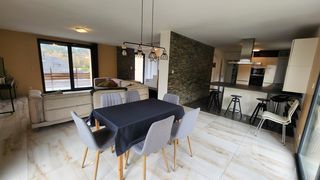  Maison � vendre 5 pi�ces 200 m�