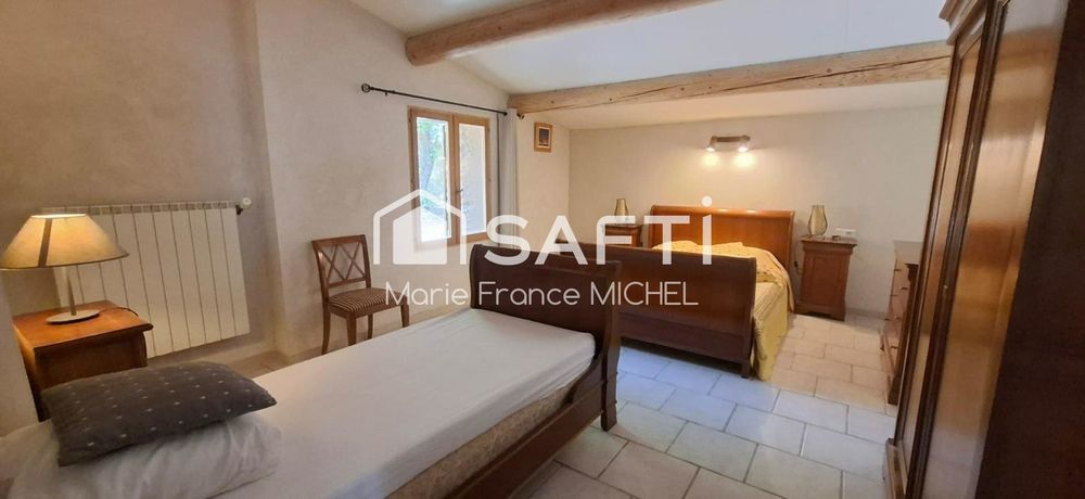 � vendre  Maison Gordes (84220)