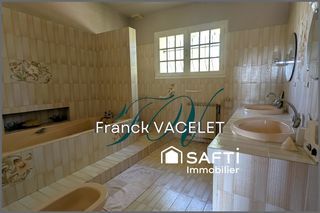  Maison � vendre 8 pi�ces 250 m�