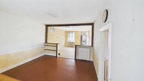   maison de bourg Saint Maur 163 m� Maison - 8 pi�ce(s) - 163 m�