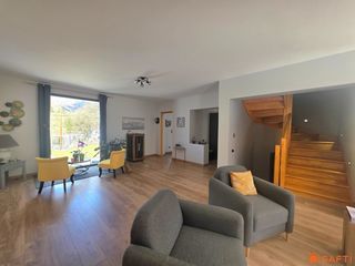  Maison � vendre 8 pi�ces 350 m�