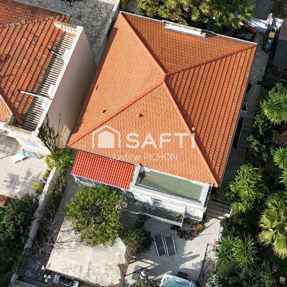 � vendre  Maison Hy�res (83400)