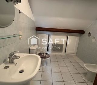  Immeuble � vendre 218 m�