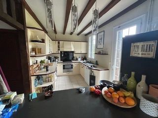  Maison � vendre 5 pi�ces 200 m�