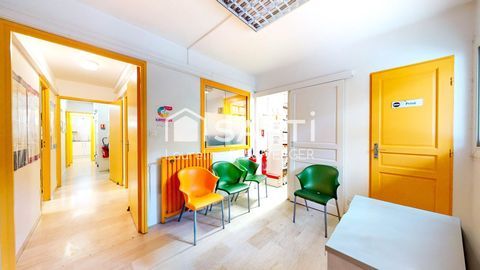 Bureaux en centre ville 375000 83400 Hyeres