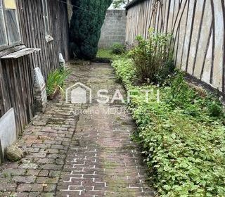  Immeuble � vendre 150 m�