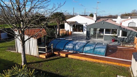   Maison avec piscine � 7min des plages Vend�ennes. Maison - 6 pi�ce(s) - 165 m�