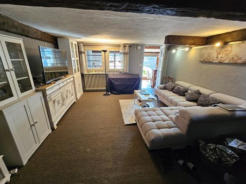   Maison 175 m� Saint Yorre proche des commodit�s avec vie de plain pied Maison - 8 pi�ce(s) - 175 m�