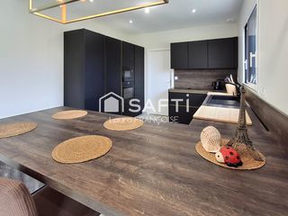  Maison � vendre 7 pi�ces 165 m�