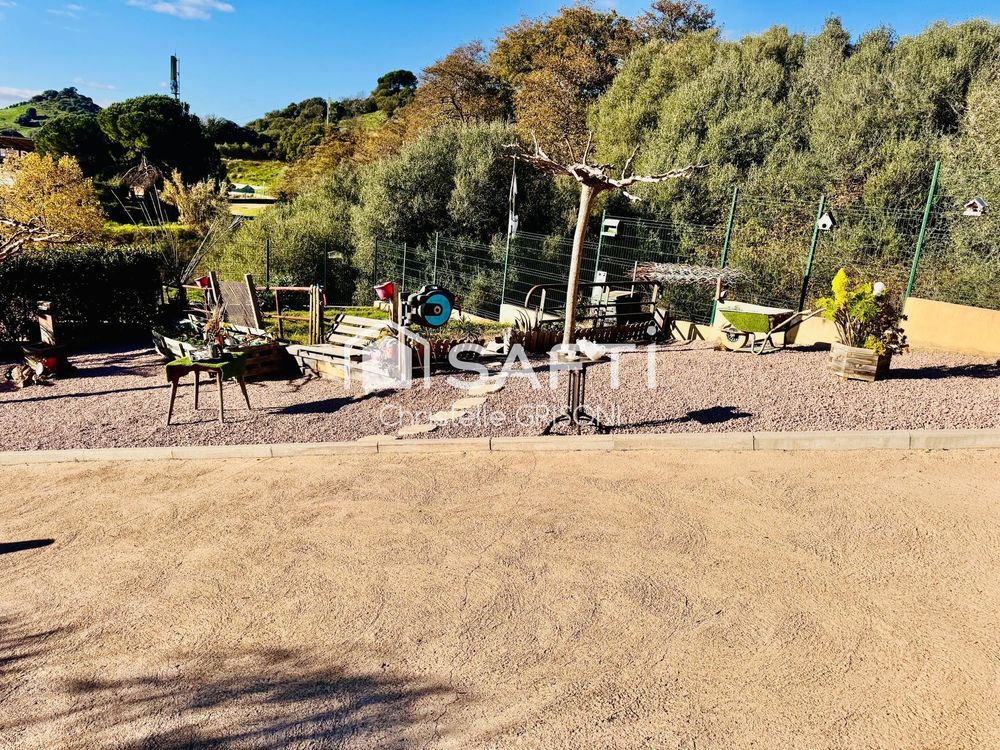 � vendre  Maison Afa (20167)