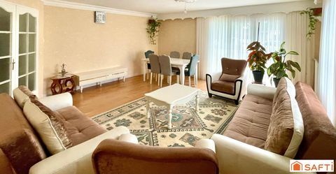   R�sidentiel proche commodit�s et des �coles Maison - 8 pi�ce(s) - 168 m�