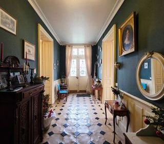  Maison � vendre 8 pi�ces 293 m�