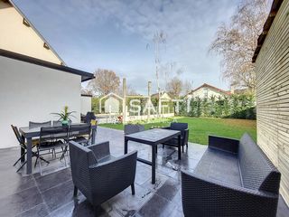  Maison � vendre 8 pi�ces 194 m�