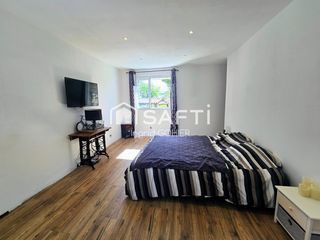  Maison � vendre 9 pi�ces 322 m�