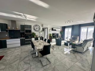  Maison � vendre 5 pi�ces 105 m�