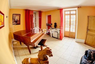  Maison � vendre 12 pi�ces 305 m�