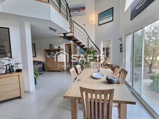  Maison � vendre 6 pi�ces 165 m�