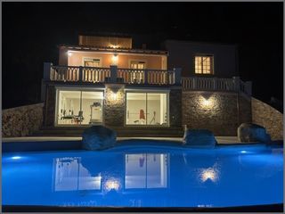  Maison � vendre 6 pi�ces 165 m�