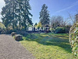  Maison � vendre 8 pi�ces 205 m�