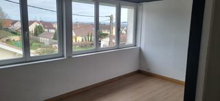  Appartement � louer 3 pi�ces 103 m�