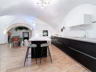  Maison � vendre 6 pi�ces 180 m�