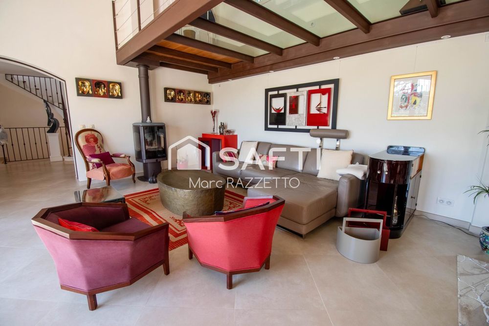 � vendre  Maison Lauris (84360)