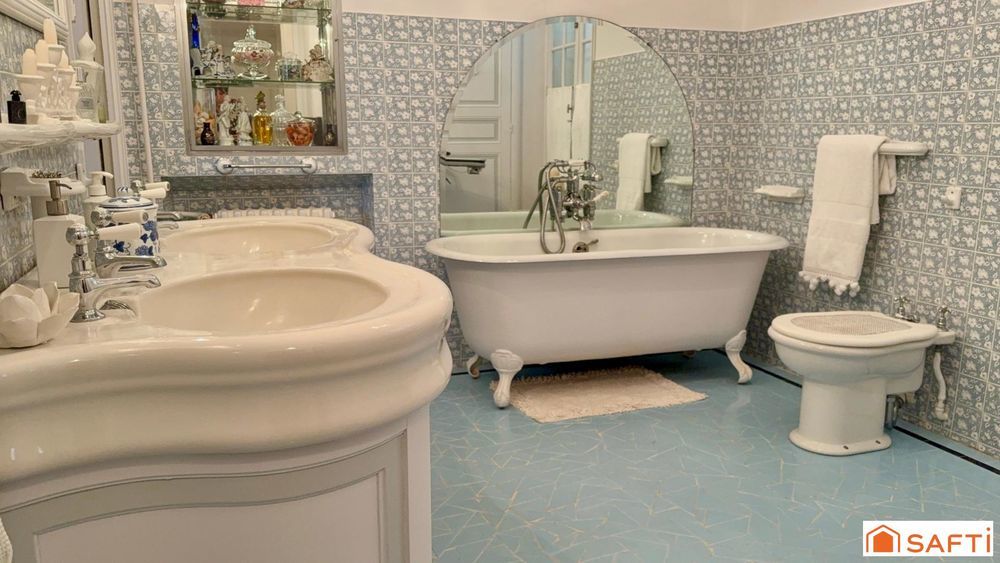 � vendre  Propri�t�/ch�teau La Chartre-sur-le-Loir (72340)