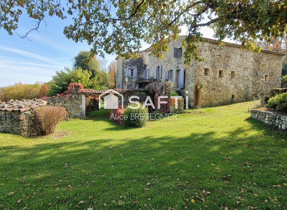 � vendre  Maison Simiane-la-Rotonde (04150)