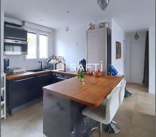  Appartement � vendre 3 pi�ces 60 m�