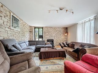  Maison � vendre 9 pi�ces 278 m�