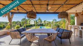  Maison � vendre 5 pi�ces 240 m�