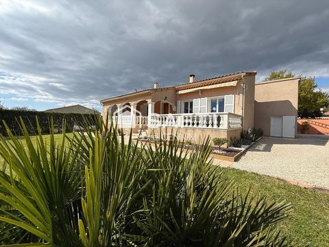   Maison de belle facture, r�nov�e, � Richerenches Maison - 4 pi�ce(s) - 100 m�